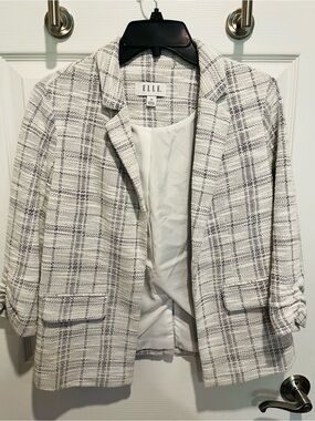 ELLE Women's White & Black Plaid Blazer